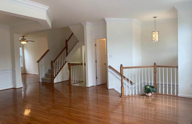 20924 DURYEA Terrace Gallery 2