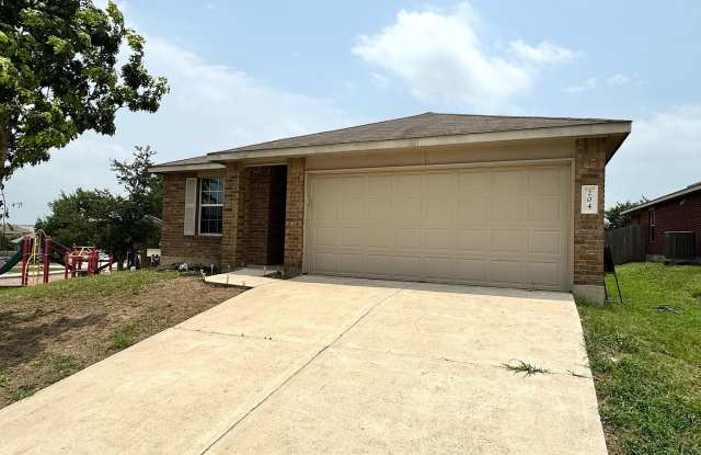 Beautifully 3 Bed, 2 Bath Renovated Home Near Austin – Spacious Layout  Community Perks photos photos