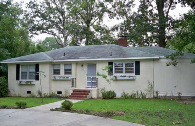 562 Banks Mill Road - 562 Banks Mill Road Southeast, Aiken, SC 29801