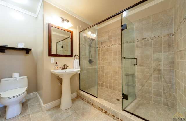 17564 Harvest Grove Court Gallery 4