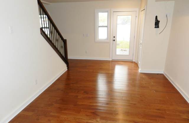 1166 Chemung Dr Gallery 2