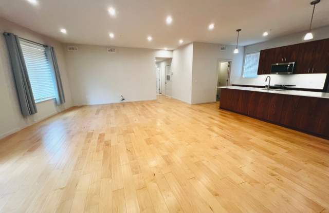 Open-Concept 2BD 2BA Condo in Downtown OKC, Civc Centre Flats!! - 627 Couch Drive, Oklahoma City, OK 73102