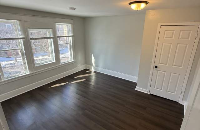 764 Capital Heights, 2 Gallery 3