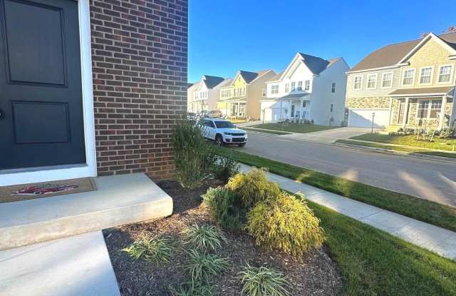 57 BROOKFIELD MEWS Gallery 4