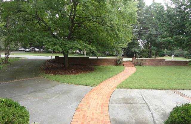 866 Concord Road Gallery 3