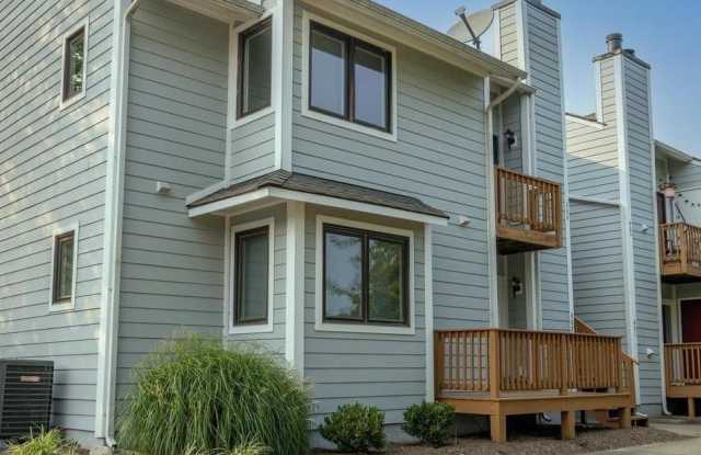 606 MARION QUIMBY DRIVE photos photos