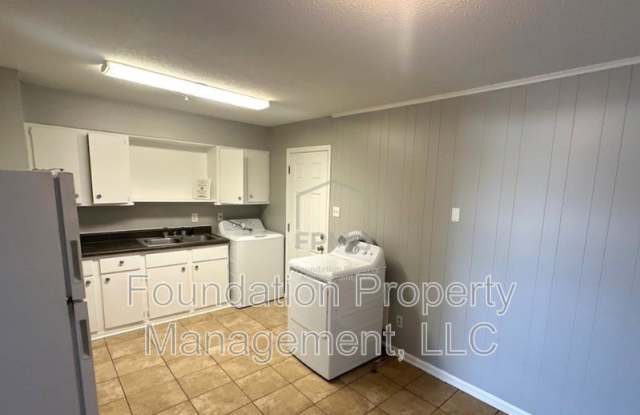 4208 Beacon Hill Drive Gallery 4