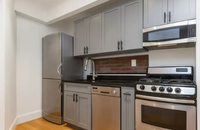 46 Avenue B Gallery 1