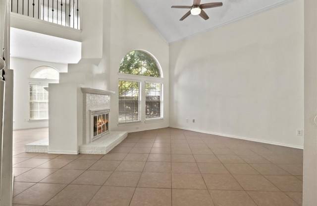 2120 Winslow Drive Gallery 3