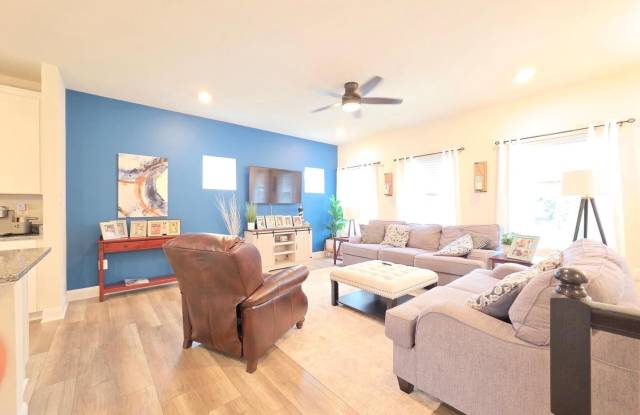 35186 WRIGHT WAY Gallery 4