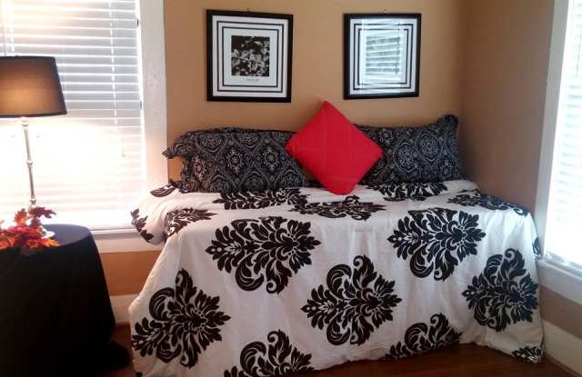 4802 Siegel Street - 4802 Siegel Street, Houston, TX 77009