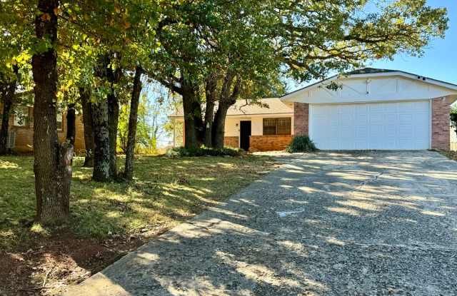 1509 North Indian Meridian Road - 1509 North Indian Meridian Road, Choctaw, OK 73020