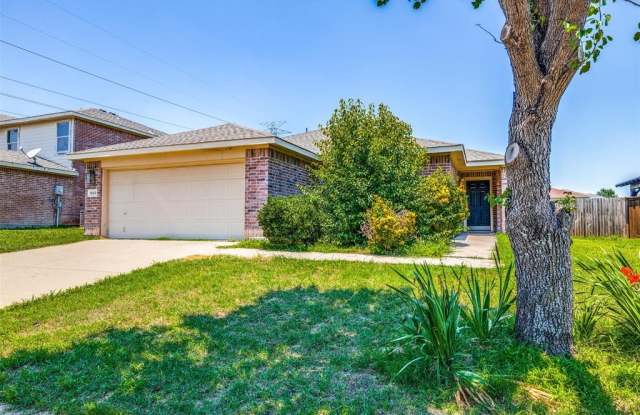 1503 Sienna Drive - 1503 Sienna Drive, Arlington, TX 76002