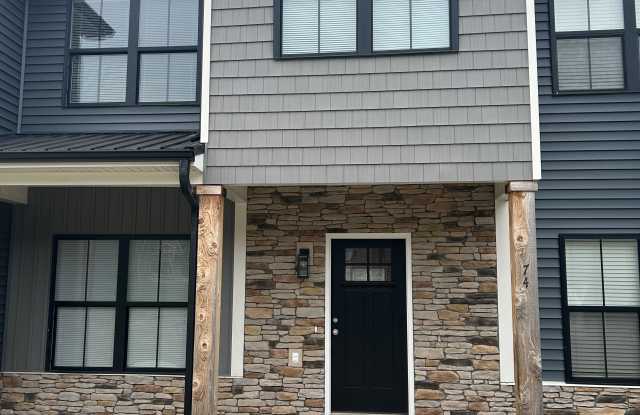 66 Pelt Ln Gallery 1