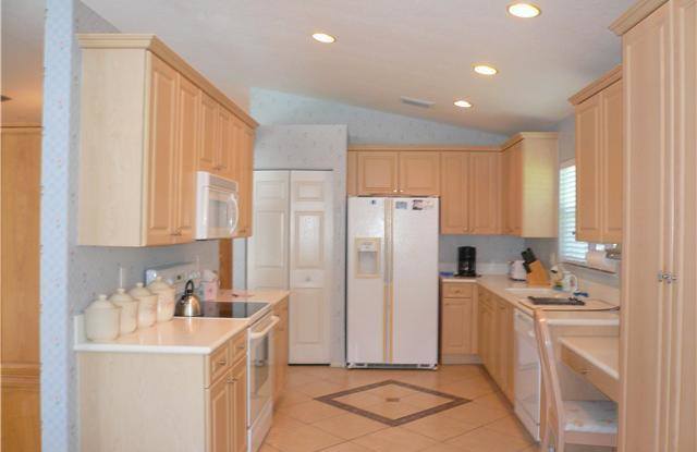 7737 Lighthouse Point Lane Gallery 2