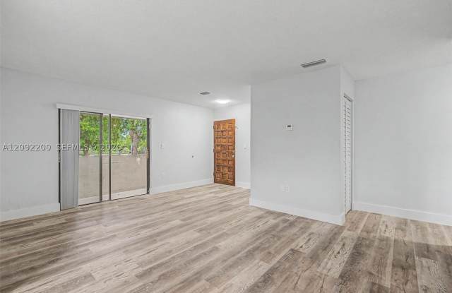 6206 SW 136th Ct Gallery 4