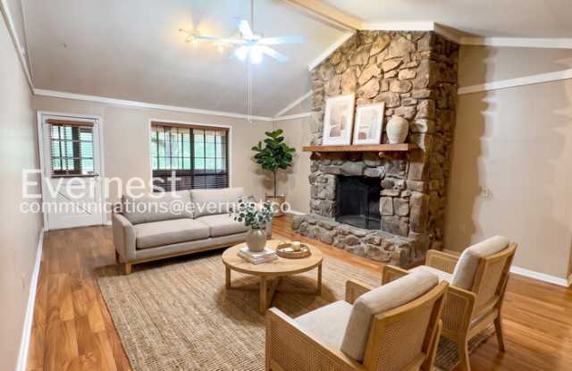 1712 Shumate Drive Gallery 2