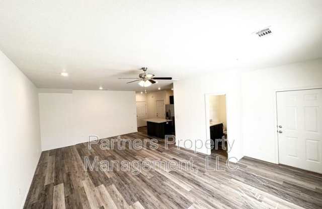 875 South Amarillo Avenue - 2 Gallery 3