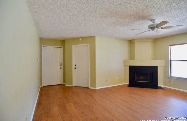15567 Knollglade Gallery 4