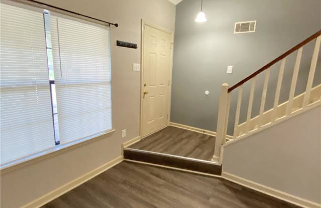 163 Holland Park Circle photos photos