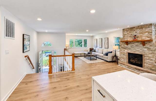8509 CHERRY VALLEY Lane Gallery 4