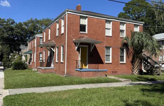2799 SELMA Street Gallery 2