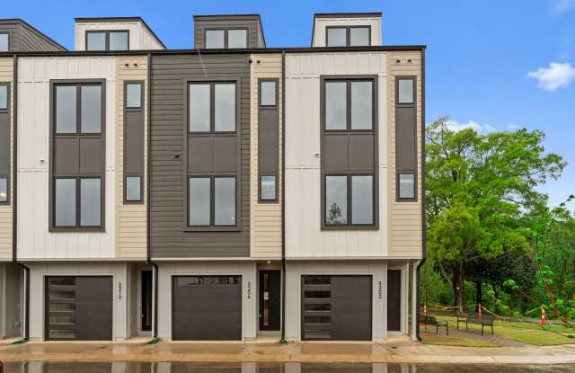 3202 & 3236 Riley Avenue - 1 photos photos