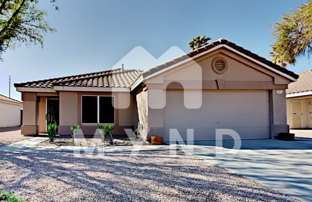 8311 E Posada Ave - 8311 East Posada Avenue, Mesa, AZ 85212