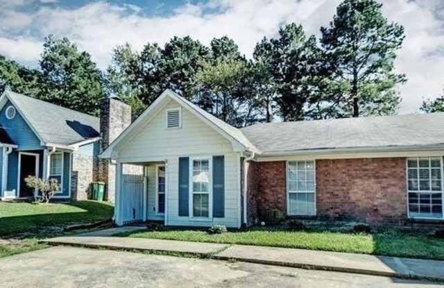 317 Peach Orchard Drive - 317 Peach Orchard Drive, Ridgeland, MS 39158