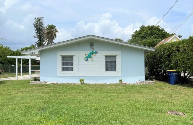 335 Hernando Street - 335 Hernando Street, Fort Pierce, FL 34949