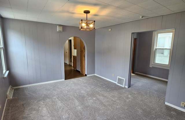 Freshly Updated 3 Bedroom Home in Slavic Village Gallery 3