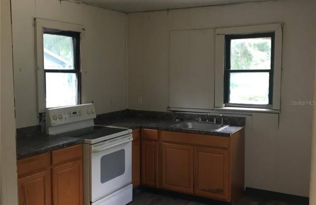 1511 W 14TH STREET photos photos