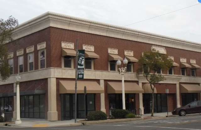 223 N. Irwin St Apt E - 223 North Irwin Street, Hanford, CA 93230