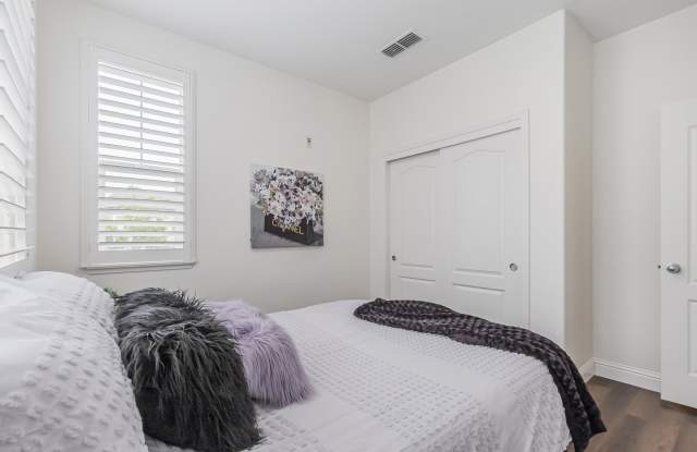 18431 Emerald Lane photos photos