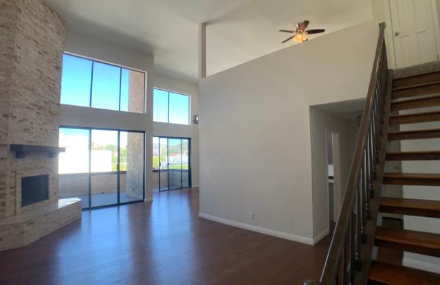 10327 Missouri Ave #305 - 10327 Missouri Avenue, Los Angeles, CA 90025