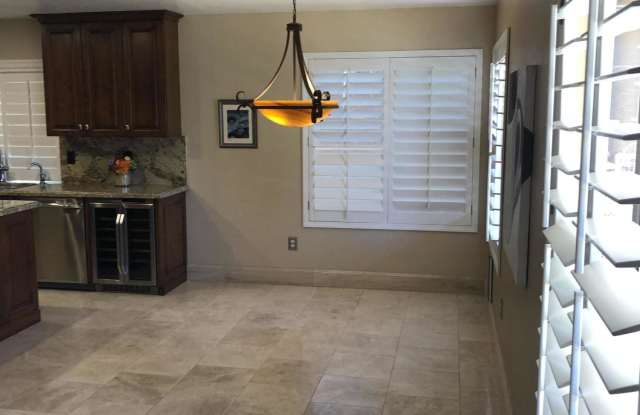 7529 E DESERT VISTA Road Gallery 3