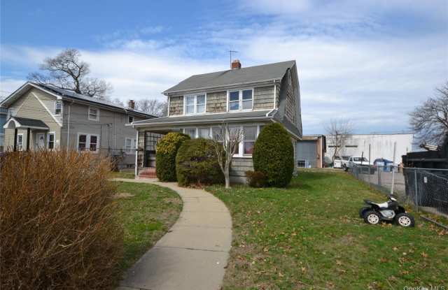 181 Forest Avenue photos photos