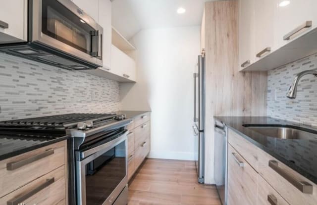 2 Elm Pl - 2 Elm Pl, Rye, NY 10580