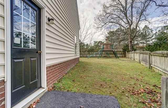 5521 Kimbermere Court Gallery 4
