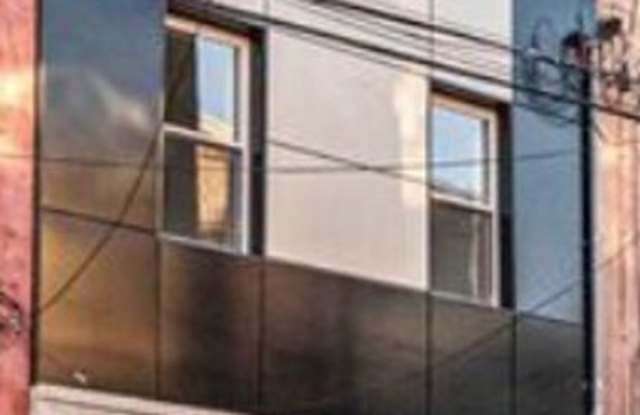 2104 n 8th Street photos photos