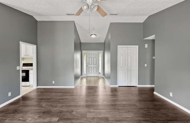 136 Cherry Point Drive Gallery 2