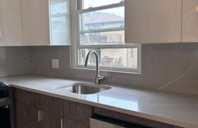 1149 Inwood Terrace Gallery 3