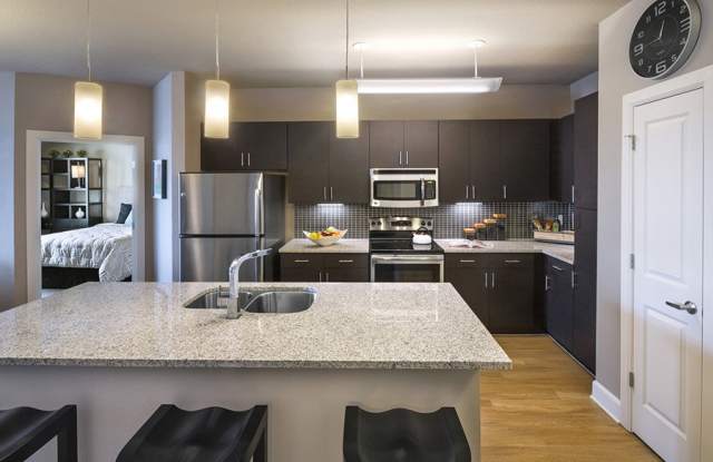 Lake Vue Apartments Gallery 2
