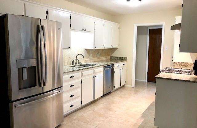 2000 Mosswood Court Gallery 4