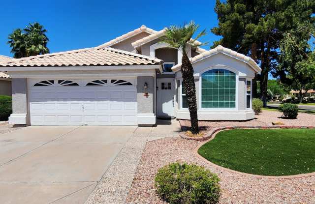 Waterfront living in Chandler! photos photos Waterfront living in Chandler! photos photos