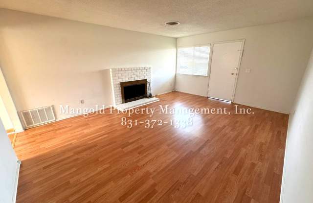 Charming 3-Bed, 2-Bath Home on a Cul-de-Sac with a Spacious Backyard! Gallery 3