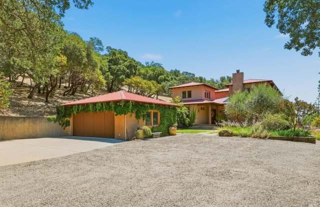 2491 Spring Mountain Road photos photos