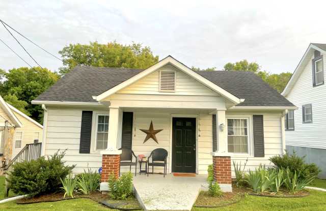 215 Radnor St photos photos