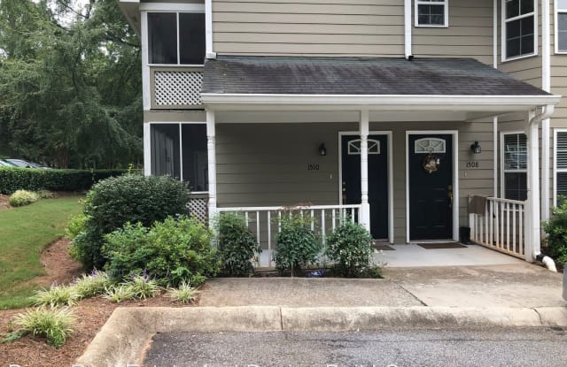 1510 Oakridge Court - 1510 Oakridge Court, North Decatur, GA 30033