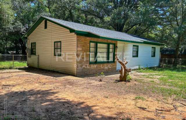 Fully Remodeled 3-Bed Home with Spacious Yard in Tillmans Corner photos photos